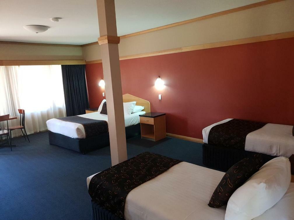 Banksia Motel Collie Exteriör bild